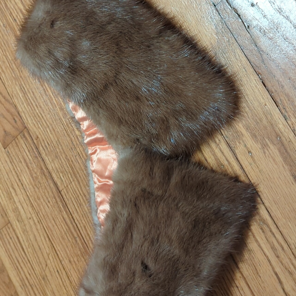 Vintage Brown Faux Fur Collar